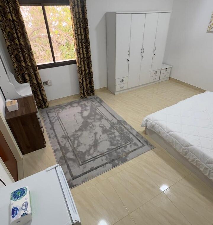 هاستل میراث 6825